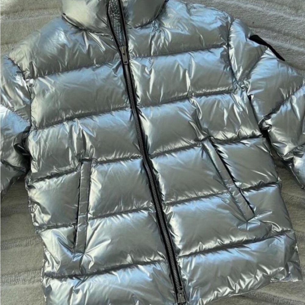 Men's Silver Puffer Jacket